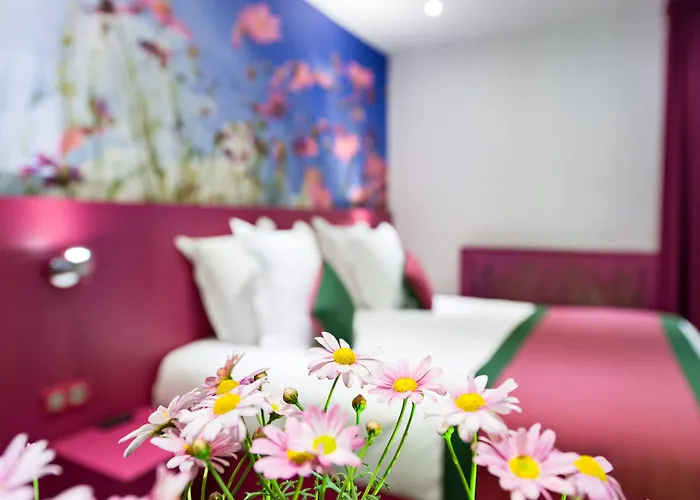Hotel Jardins De Montmartre París