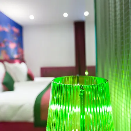 Jardins De Montmartre 3*