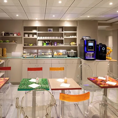 Hotel Jardins De Montmartre