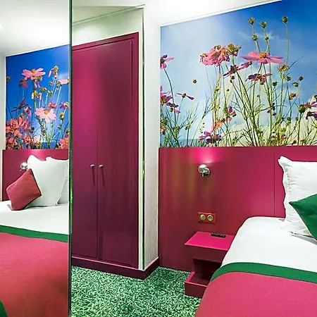 Hotel Jardins De Montmartre Parijs