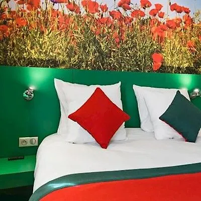 Hotel Jardins De Montmartre 3*